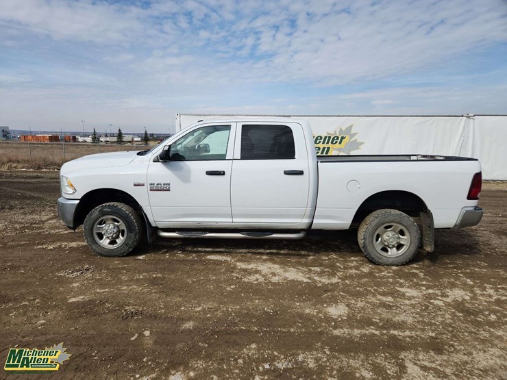 2013-dodge-2500-image-20