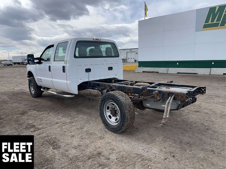 2014-ford-f350-image-3