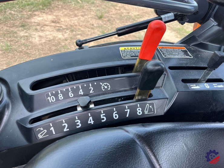 2022-kubota-lx2610hsd-image-84