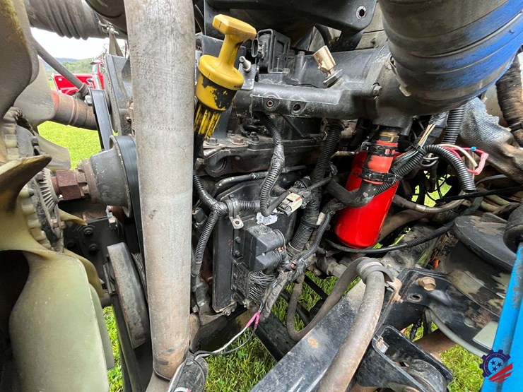 2006-ford-f750-image-36