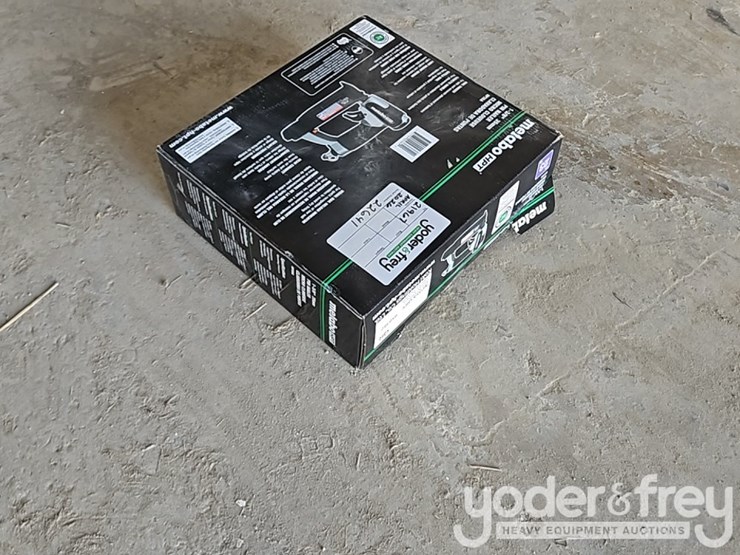 metabo-hpt-1-3/8"-cordless-pin-nailer-image-2