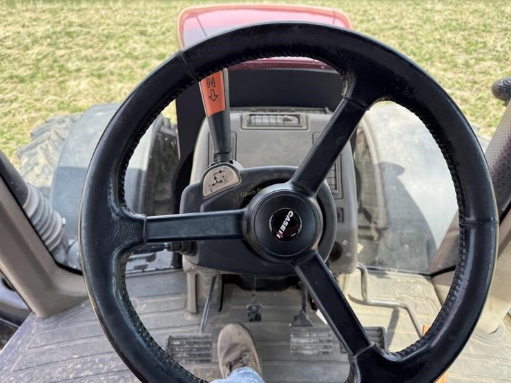 2017-case-ih-mx280-afs-magnum-tractor-image-30