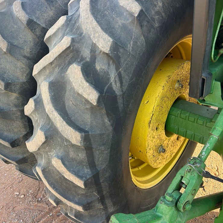 1982 JOHN DEERE 4440