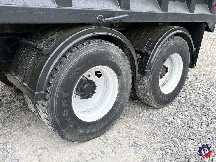 2007-international-sf525-t/a-dump-truck-image-8