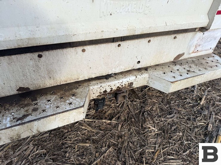 2016-chevrolet-silverado-2500-image-17