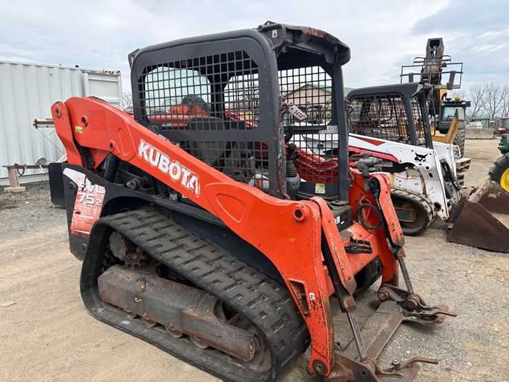 kubota-svl75-2-image-2