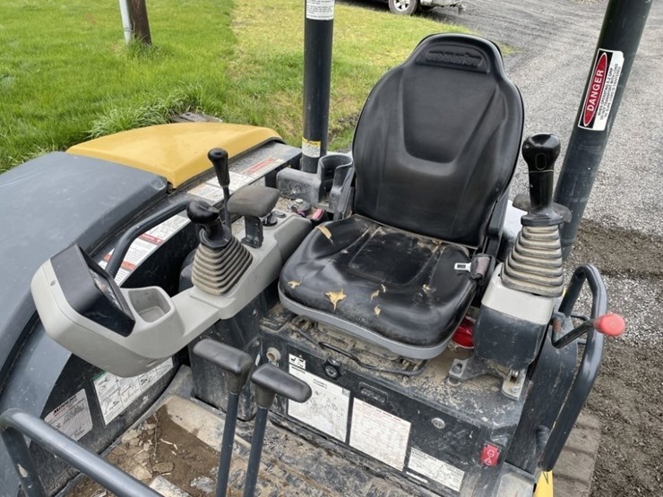 2019-komatsu-pc45mr-5-image-23