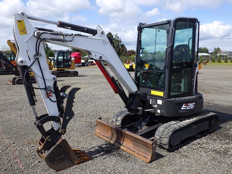 2020-bobcat-e26-image-1