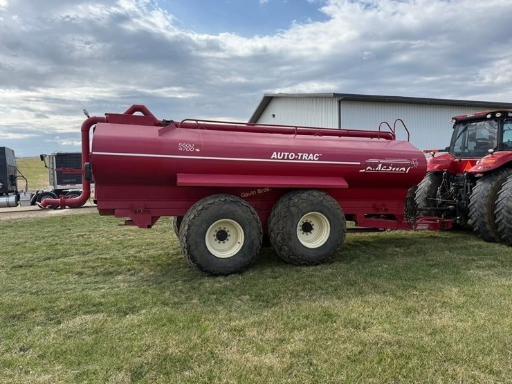 jamesway-auto-trac-5600-gallon-manure-tanker-image-8