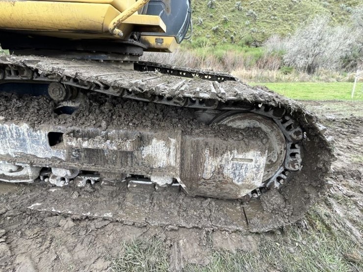 2007-deere-160c-lc-image-22