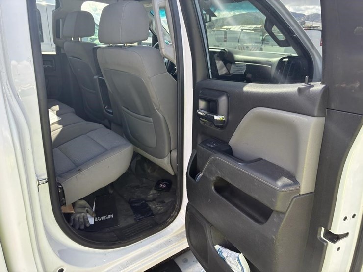 2015-gmc-sierra-3500-image-10