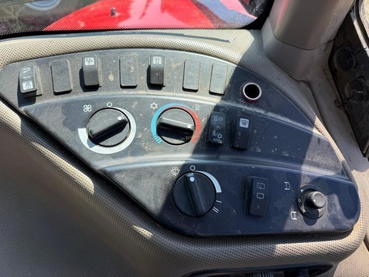 2020-case-ih-2020-image-42