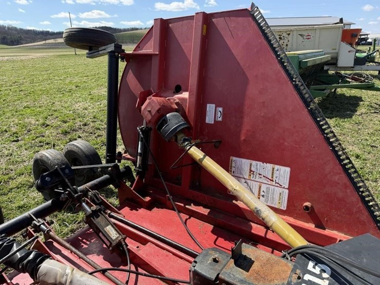 bush-hog-2415-image-8