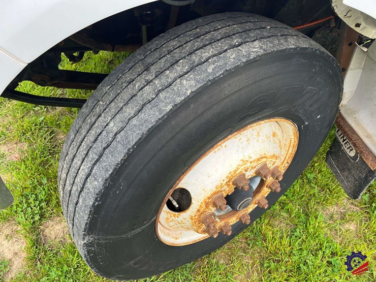 2006-ford-f750-image-7