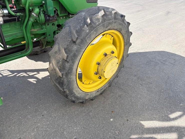 john-deere-5075e-image-15