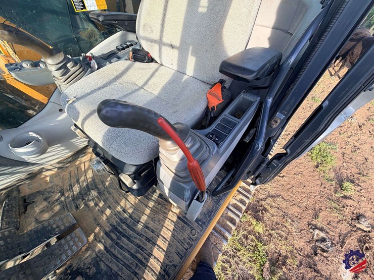 2019-deere-160g-lc-image-88