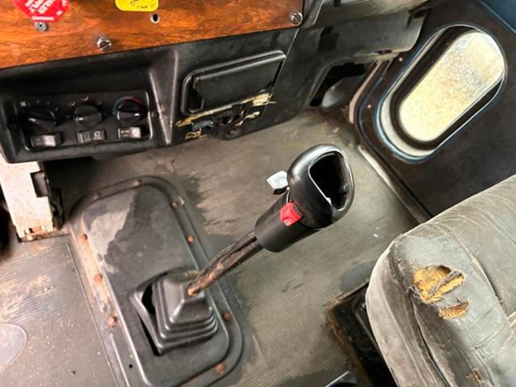 1999-caterpillar-3406-image-16