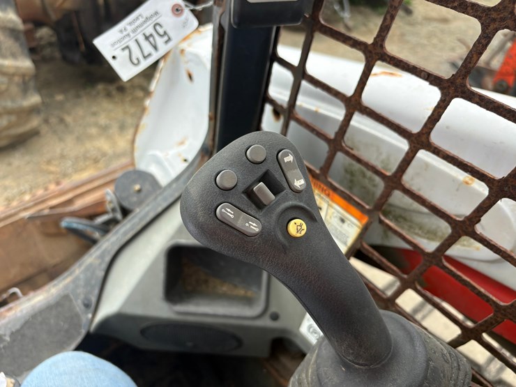 2018-bobcat-t550-image-23