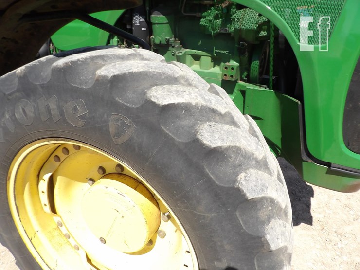 john-deere-8320-image-10