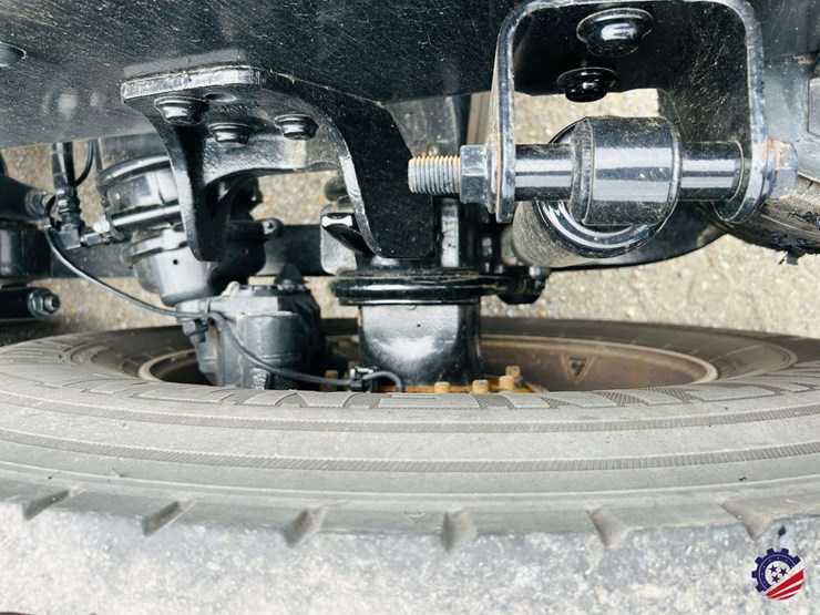 2024-international-lt62f-t/a-truck-tractor-image-58