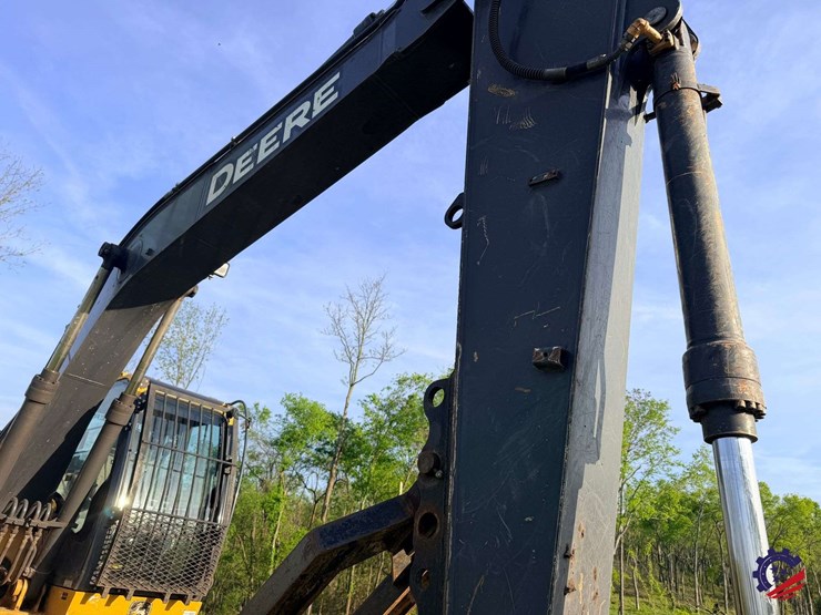 2019-deere-160g-lc-image-19