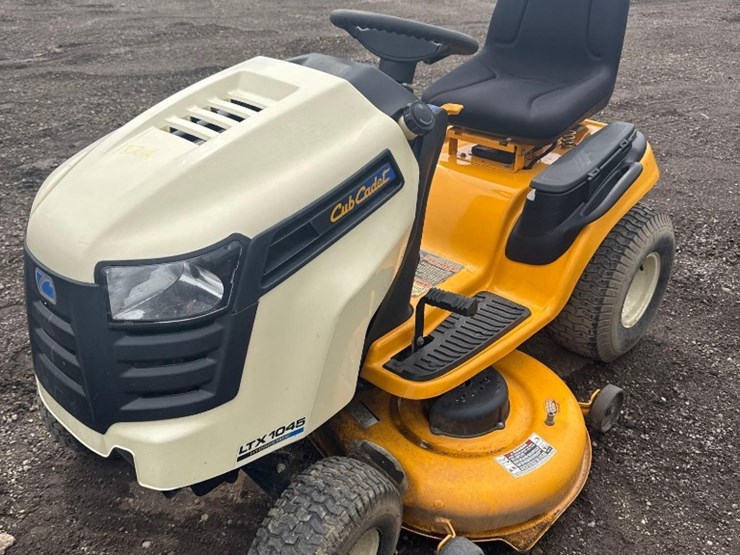 cub-cadet-ltx1045-image-2