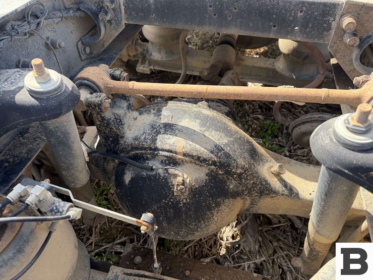 1995-peterbilt-378-image-21