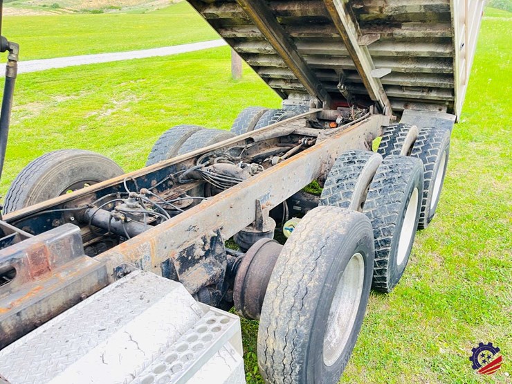 2000-western-star-4900-image-76