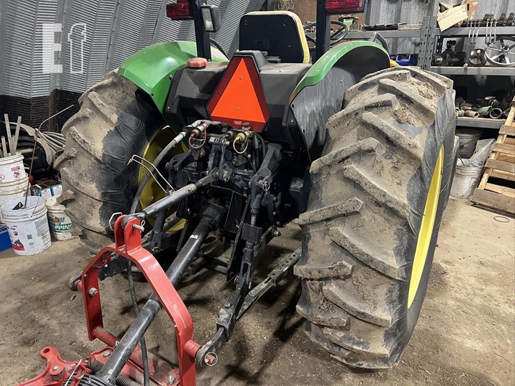 2001-john-deere-5320-image-2