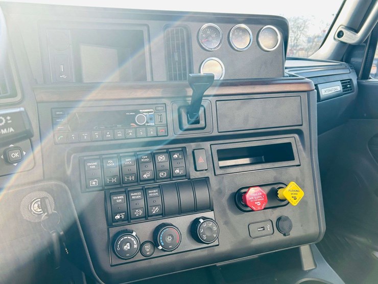 2024-international-lonestar-image-80