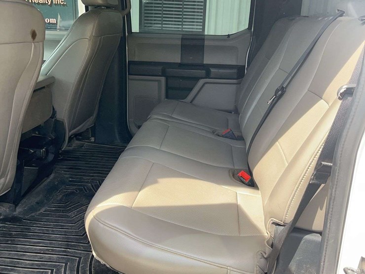 2020-ford-f250-image-10