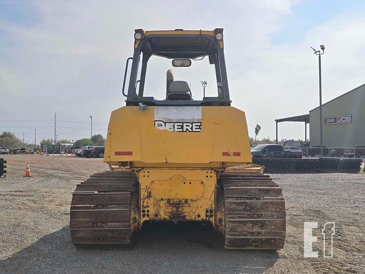 2016-deere-700k-lgp-image-8