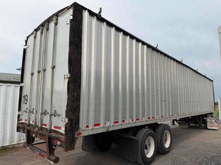 1992-dorsey-walking-floor-image-3