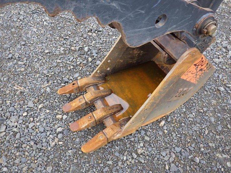 2020-bobcat-e26-image-24