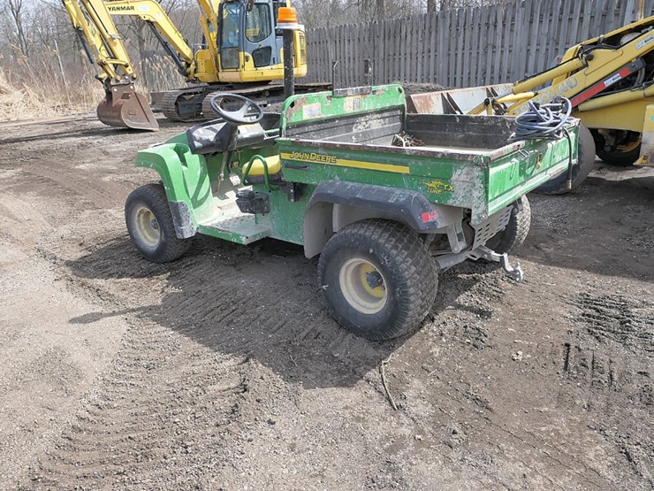 john-deere-gator-image-3