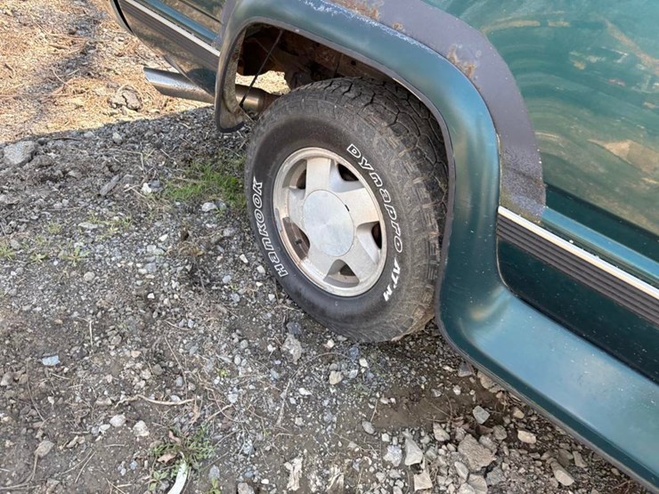 1997-chevrolet-1500-image-9