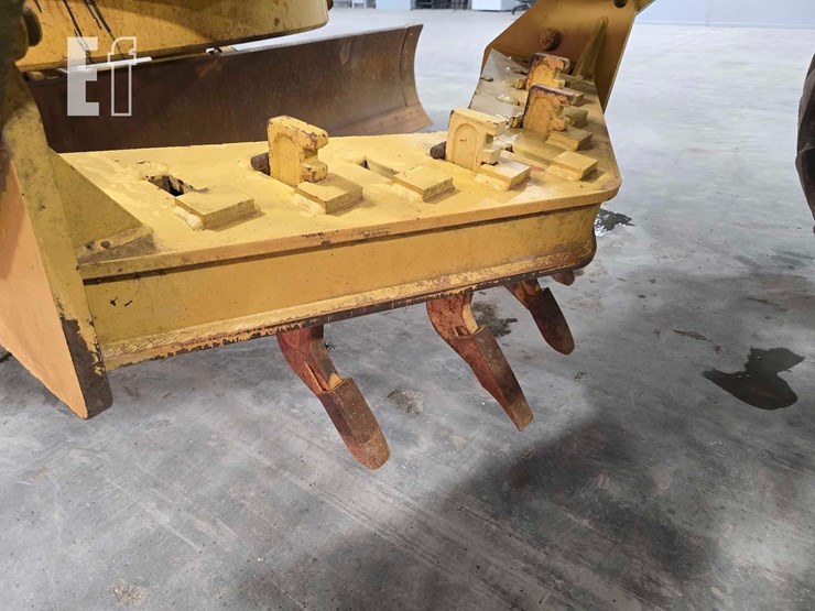 2003-caterpillar-140h-image-14