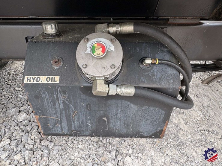 2019-western-star-4700-image-44