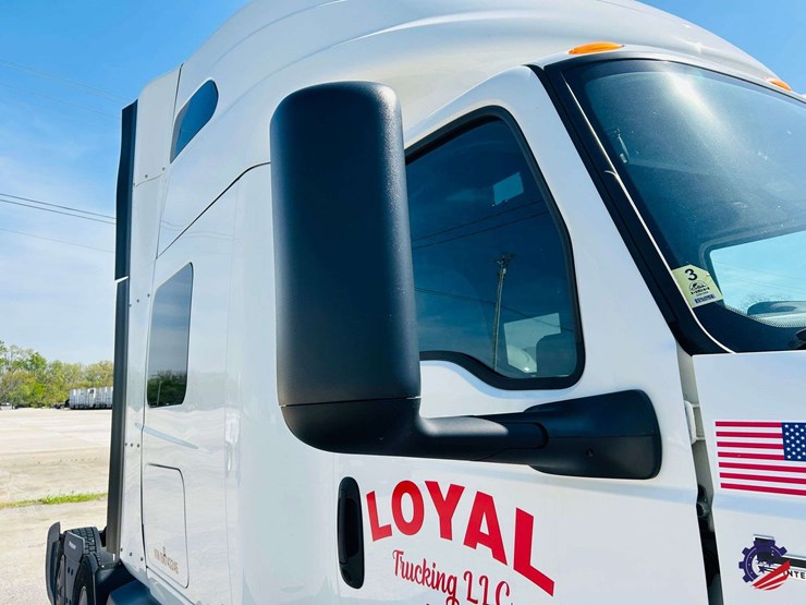 2024-international-lt62f-t/a-truck-tractor-image-42