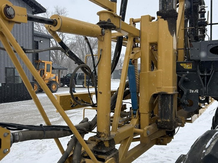 2012-ag-chem-rg1100-image-84