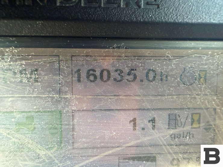 2011-john-deere-8310r-image-66