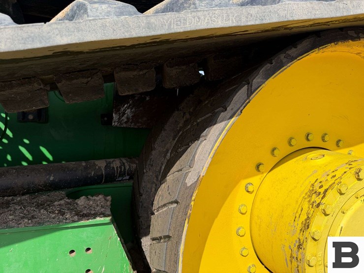 2004-john-deere-9520t-image-19