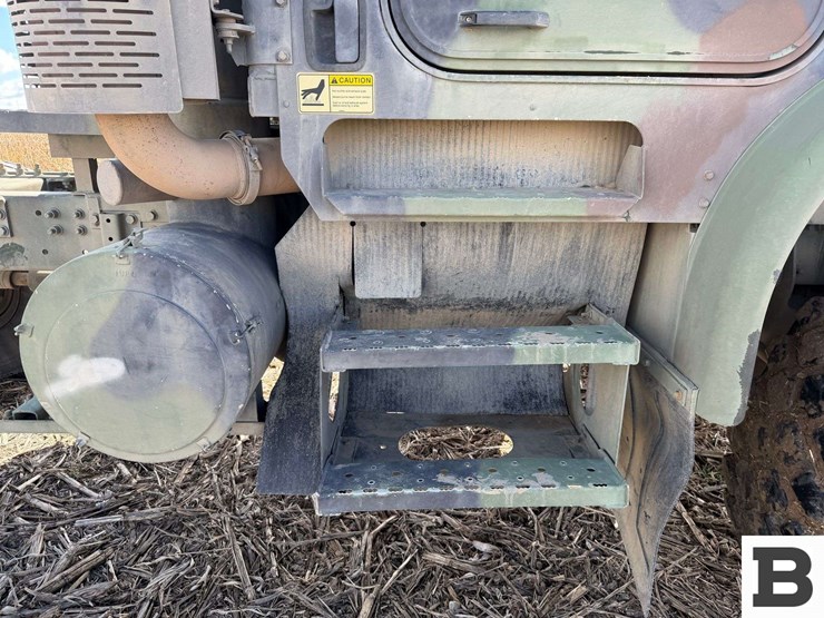 2003-oshkosh-mk23-image-36