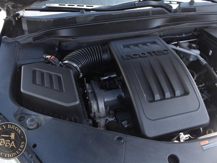 2013-chevrolet-equinox-lt-image-27