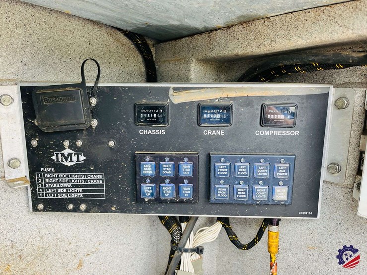 2015-international-durastar-4300-image-44