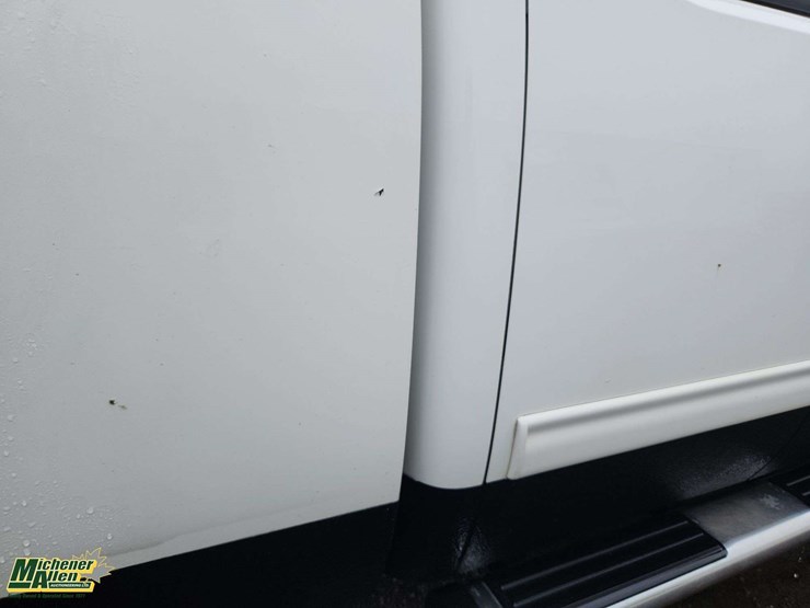 2011-gmc-sierra-2500hd-image-45