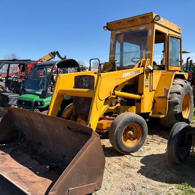 JOHN DEERE 410