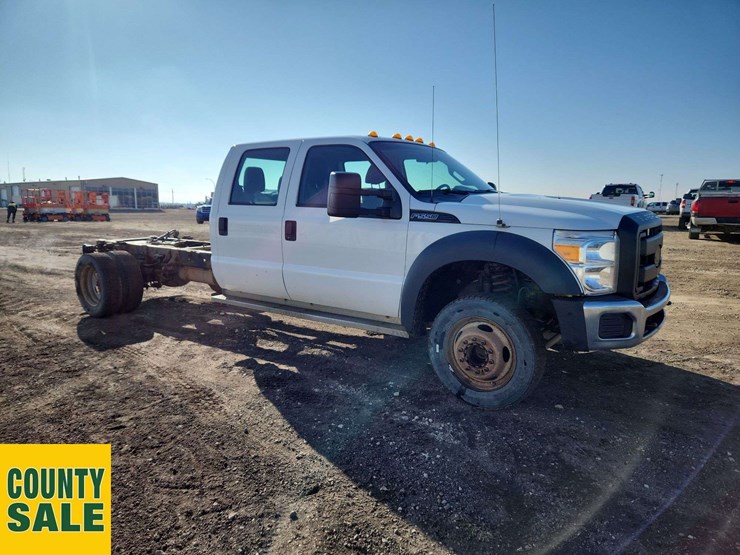 2013-ford-f550-image-2