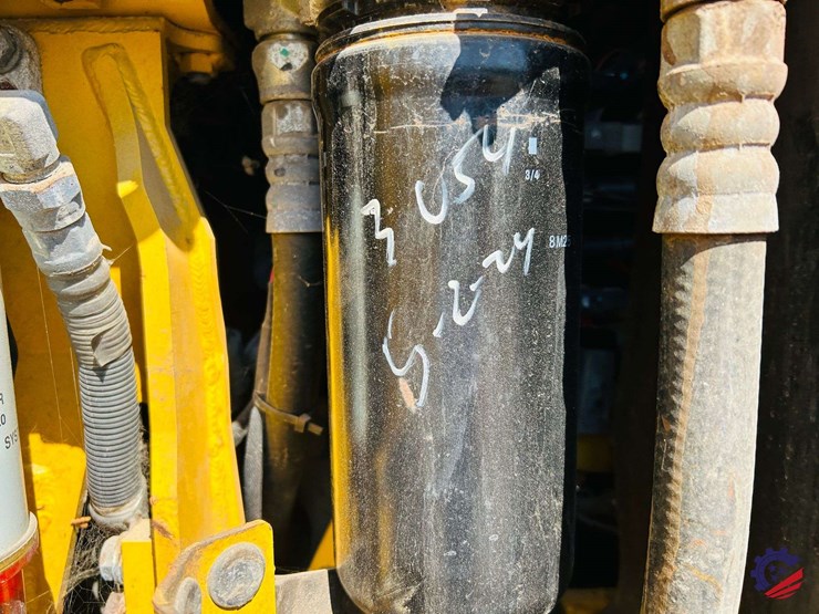 2022-komatsu-d65px-18-image-51