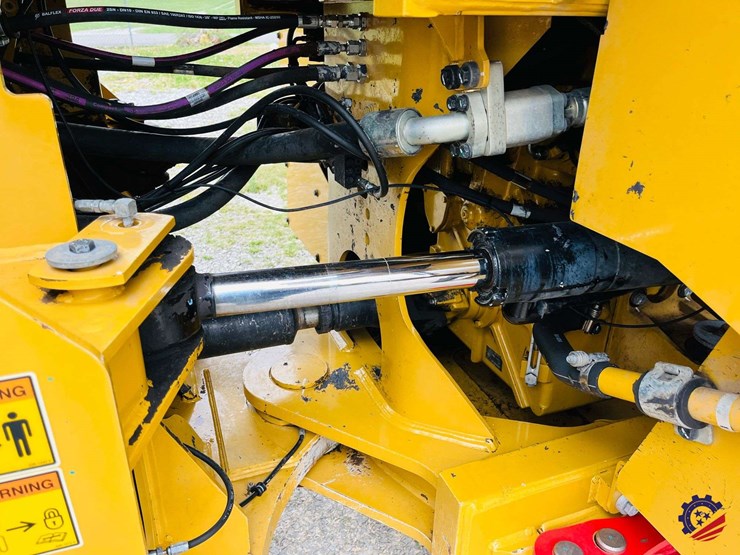 2019-caterpillar-950m-image-27